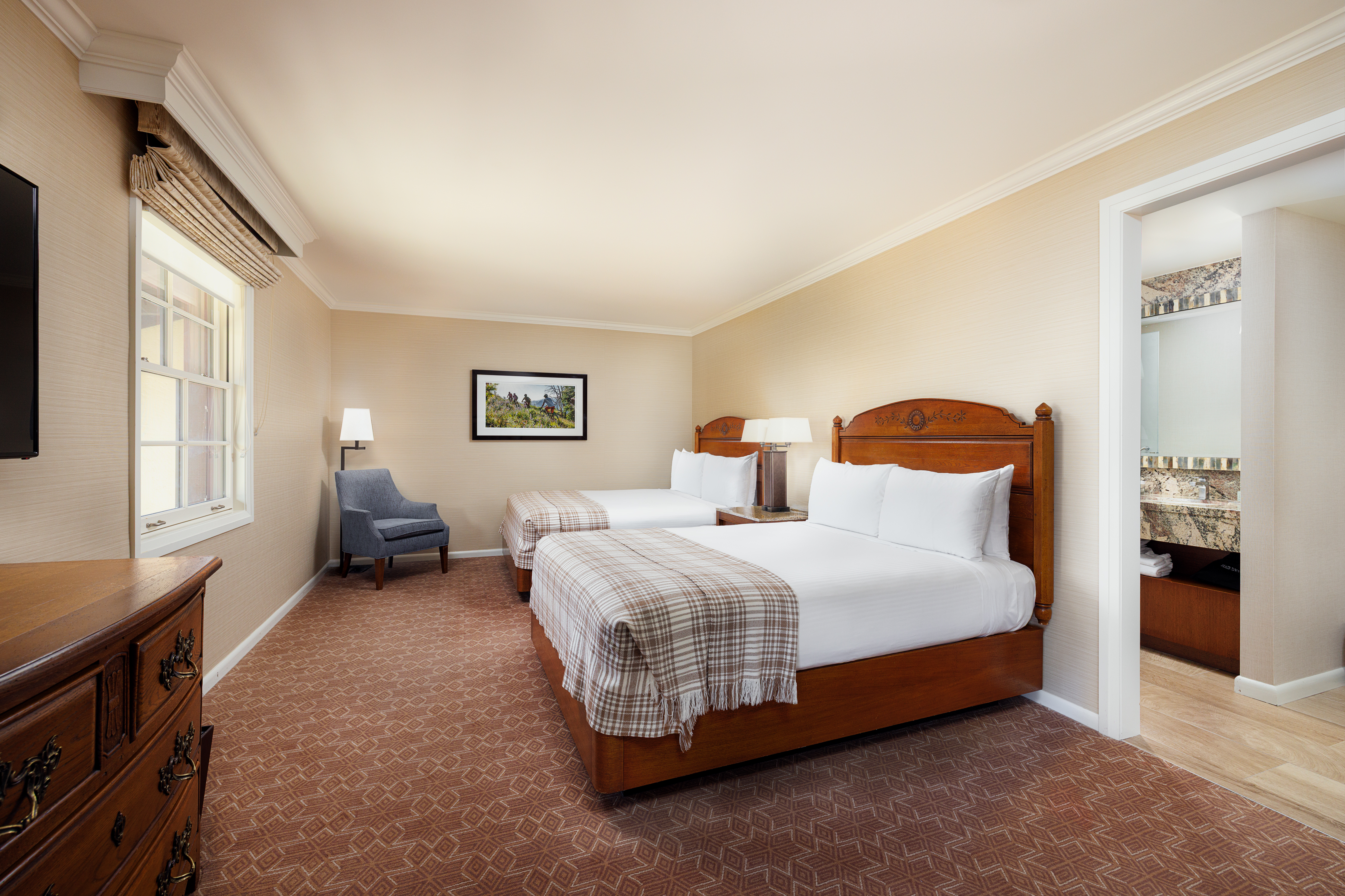 sv_inn_256_grand_queens-6946-edit-v2